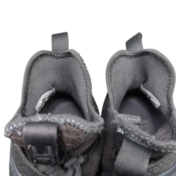 Nike Shoes Mens 9.5 Sneakers Lebron 14 Athletic Basketball Zero Dark Thirty 23 - Picture 7 of 15